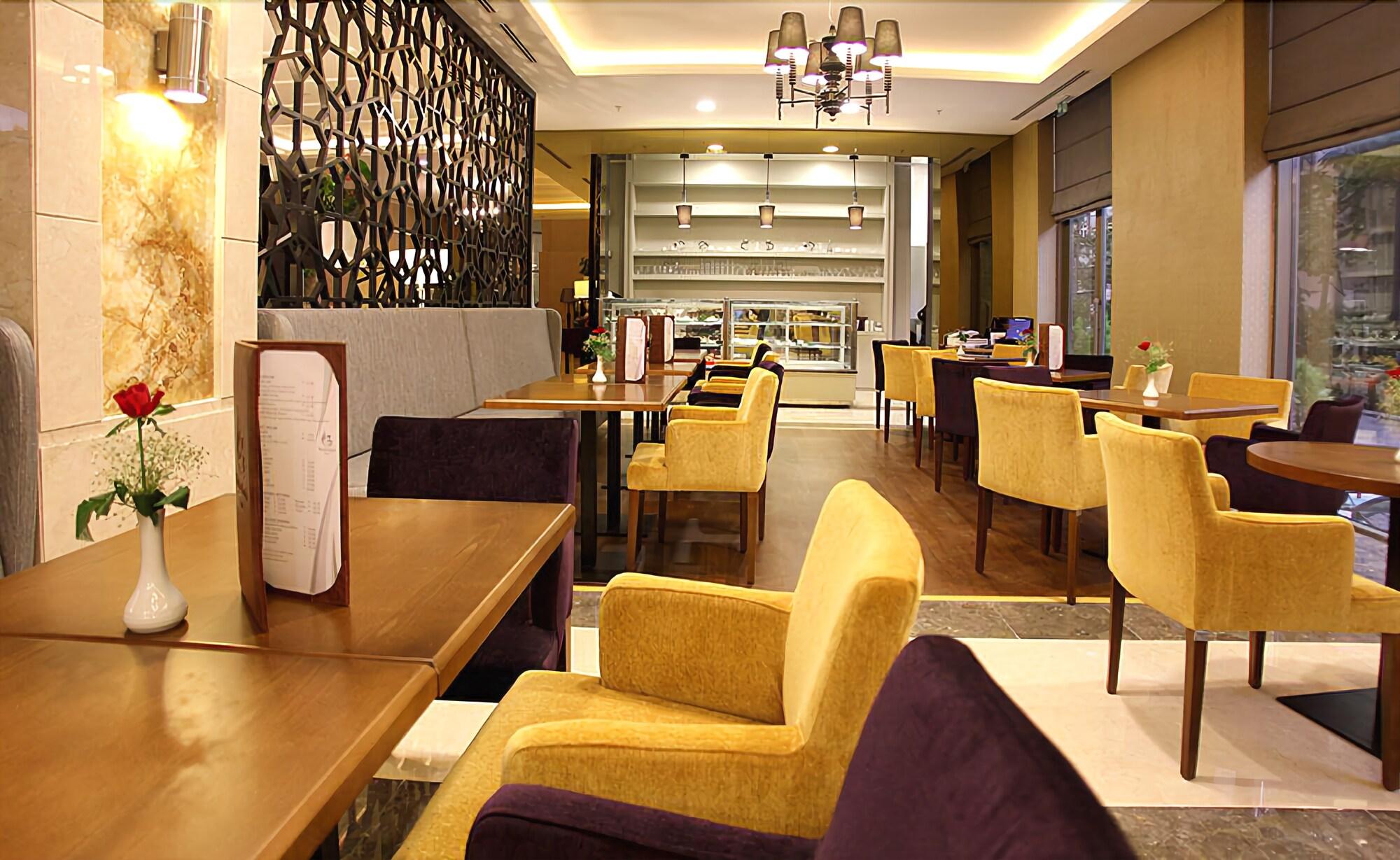 Barida Hotels อุปไปร์ตา ภายนอก รูปภาพ