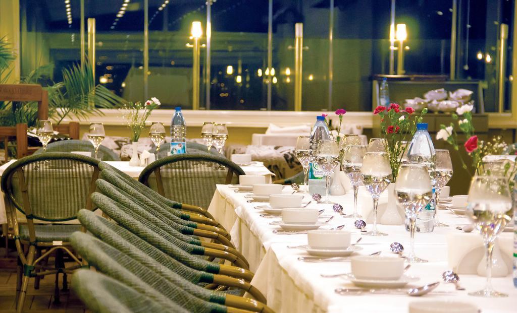 Barida Hotels อุปไปร์ตา ภายนอก รูปภาพ