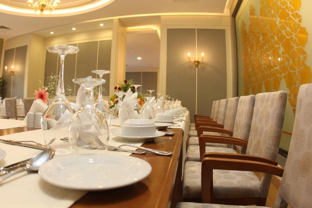 Barida Hotels อุปไปร์ตา ภายนอก รูปภาพ